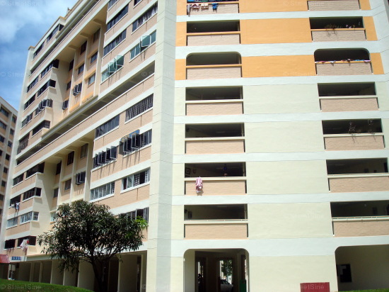 Yishun Street 61 thumbnail photo